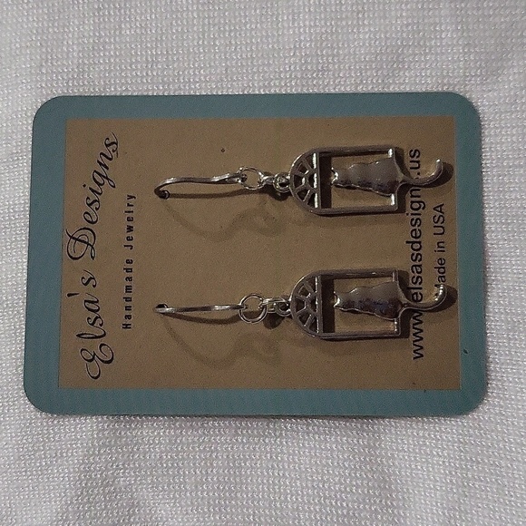 1585- Cat Lover's Handmade Earrings NWT - Picture 1 of 4